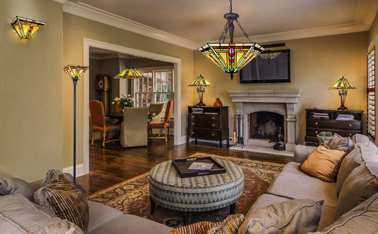 The bright light of Christmas Eve: the perfect fusion of Tiffany lamps