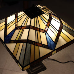 Capulina Tiffany Table Lamp 3-Light 16 Wide Stained Glass